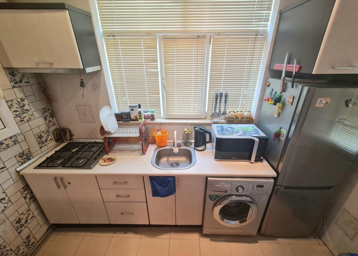 Comfortable, Close Center Baku Bagian luar foto